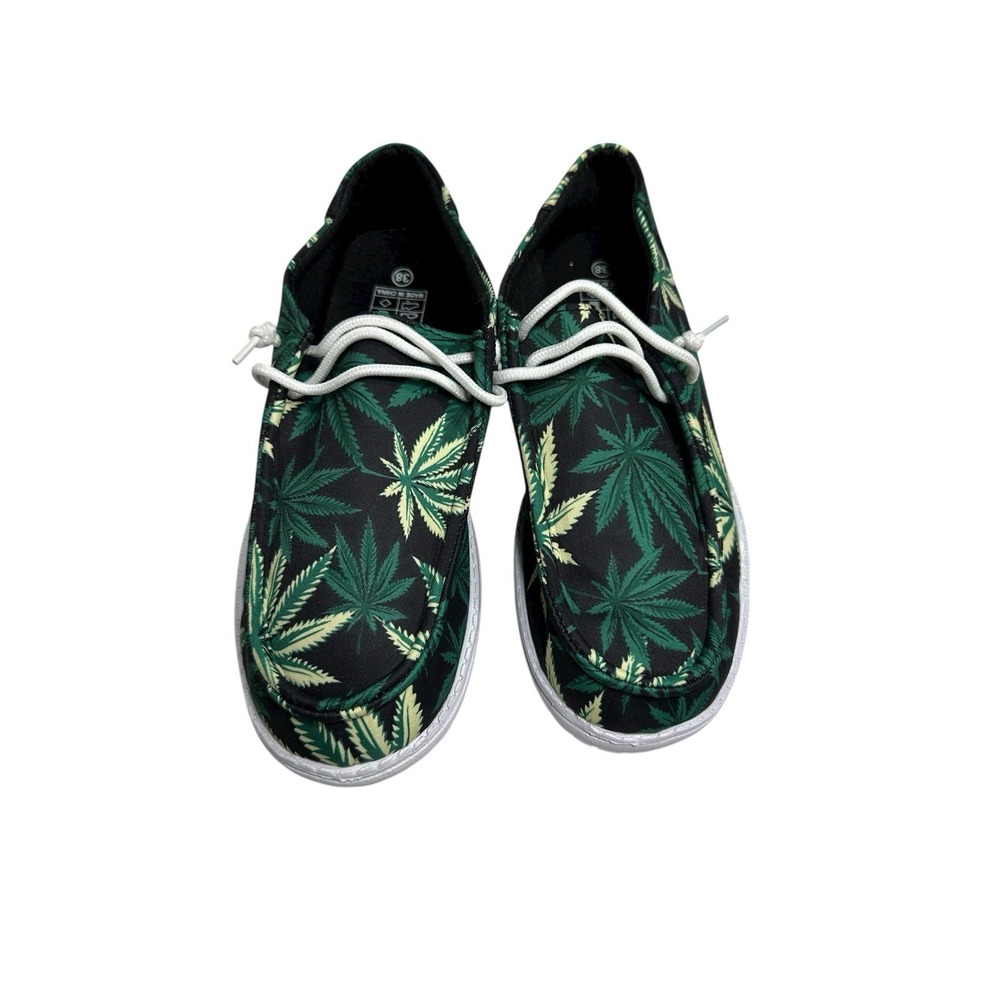 NEW womens loafers slip on 420‎ shoes black green leaves size 38 us size 7